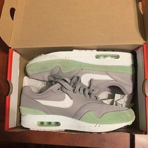 Nike Air Max 1 Size 10